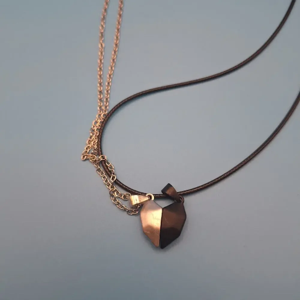 Matching Heart Magnetic Necklace Set Silver Black Couples Friendship Jewelry 2